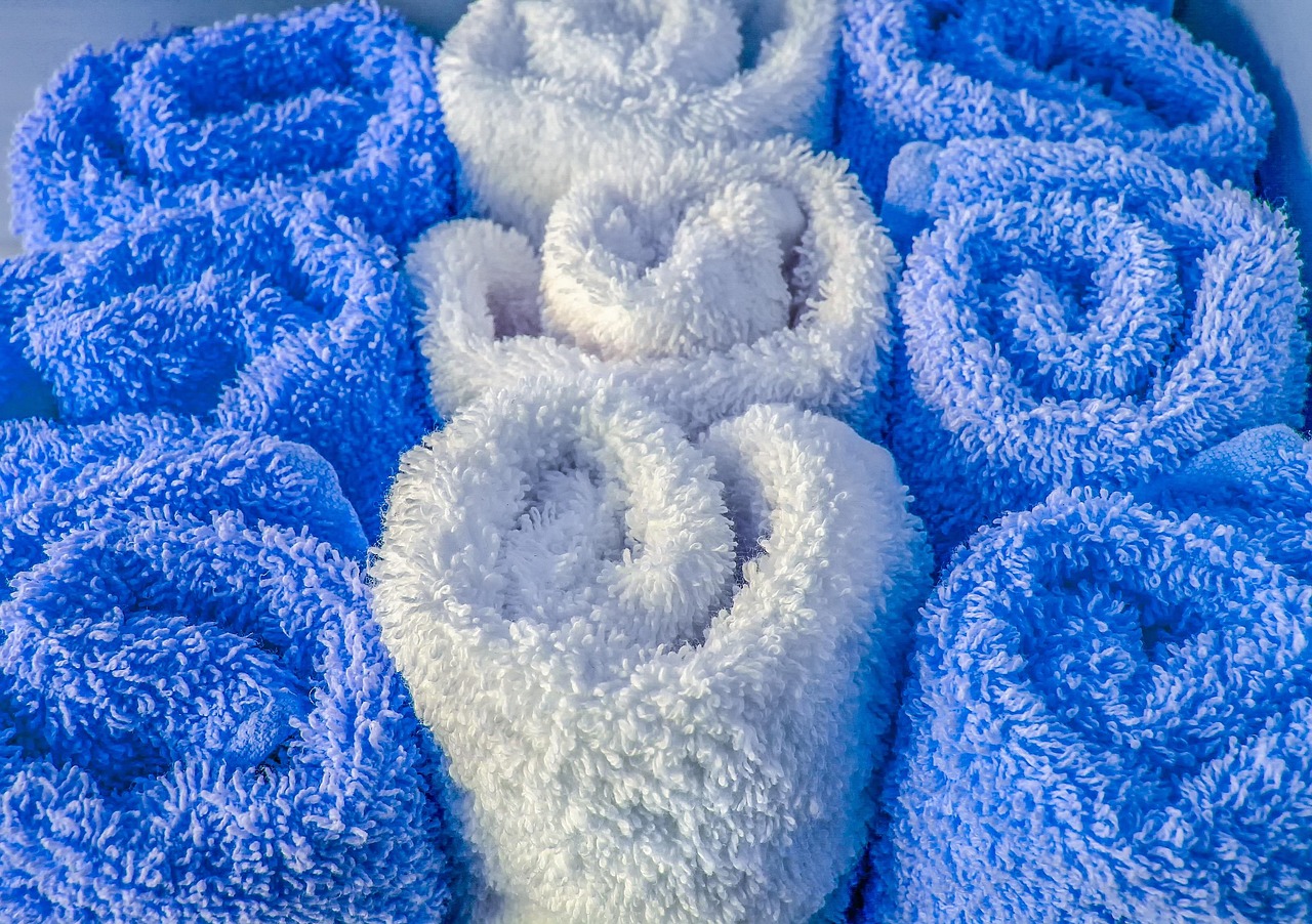 wool, fluffy, towel, cotton, template, rolled, white, blue, soft, washcloth, hygiene, to clean, to wash, wash your hands, order, bath, toilet, bathroom, beauty, personal hygiene, towel, towel, towel, towel, towel, cotton, cotton, washcloth, washcloth, bath, toilet, toilet