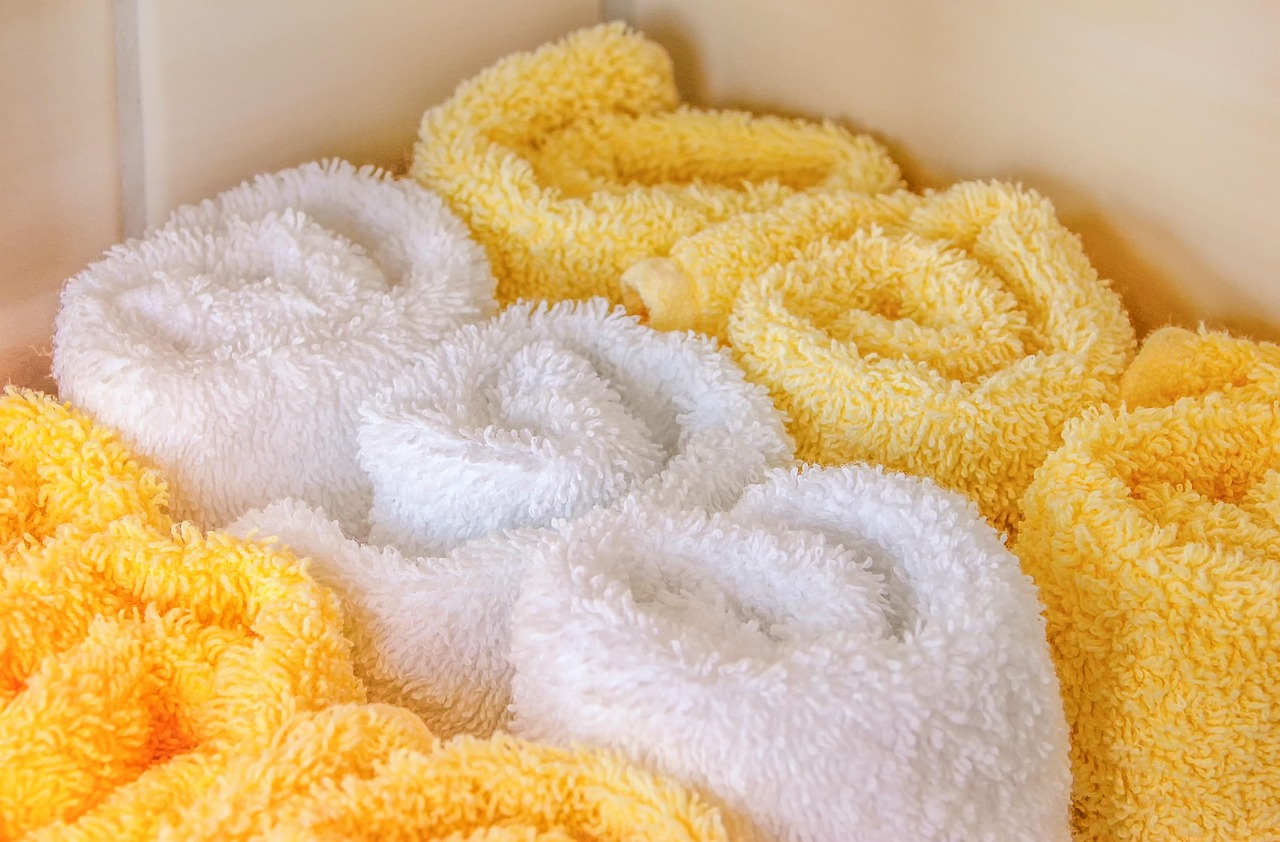 wool, fluffy, towel, cotton, template, rolled, white, orange, yellow, soft, washcloth, hygiene, to clean, to wash, wash your hands, order, bath, toilet, bathroom, beauty, personal hygiene, towel, towel, towel, towel, towel, cotton, toilet